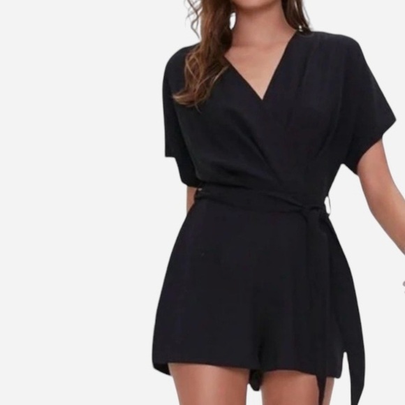 Express Pants - EXPRESS Black Tie-Waist Surplice Romper Shorts XS Stretch Elastic Waist NEW